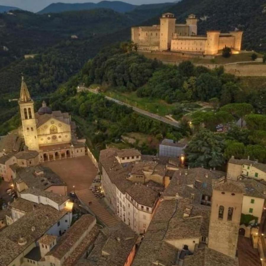 Appartamento Central Palace Spoleto Zewnętrze zdjęcie
